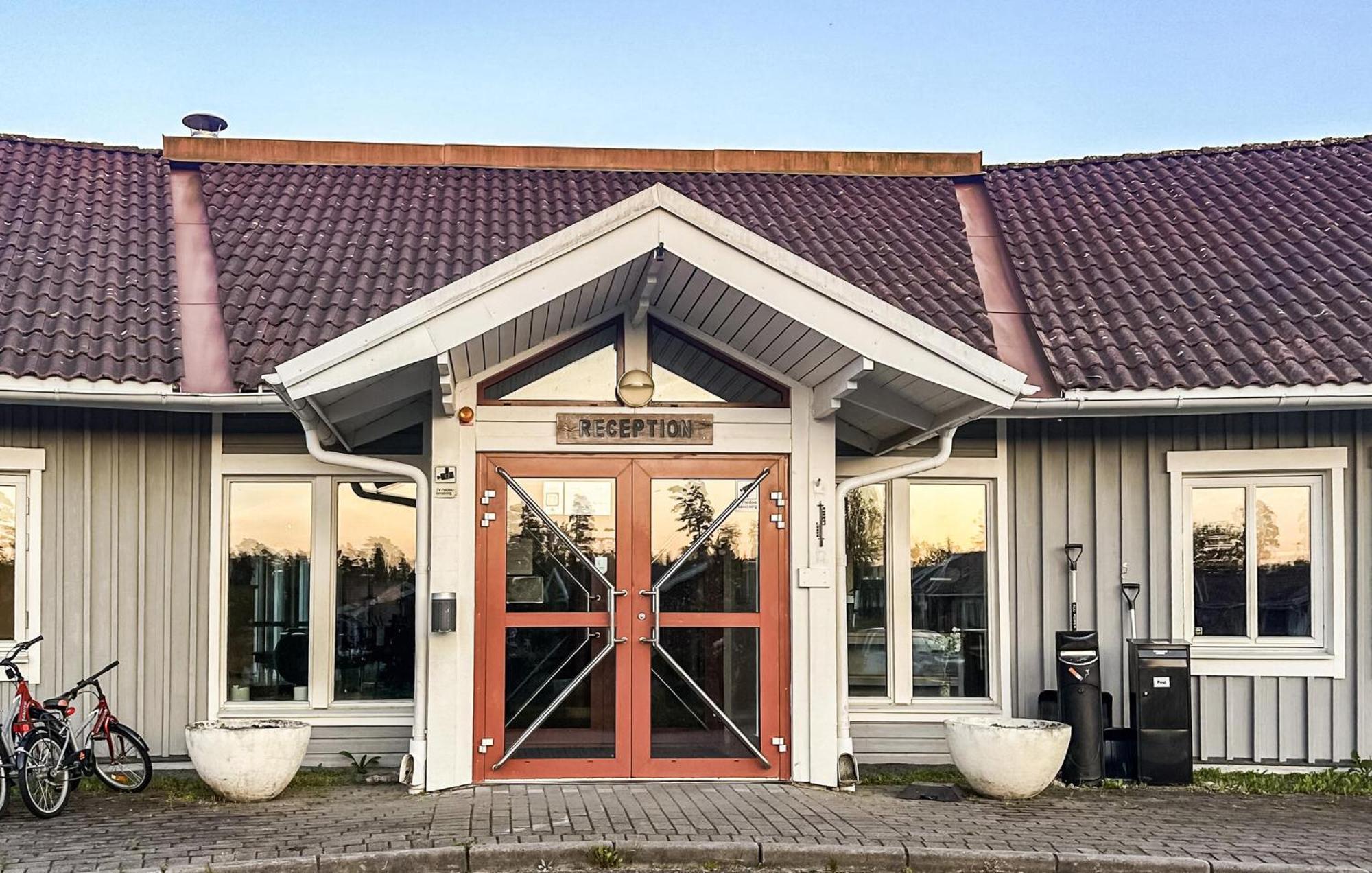 Lovely Home In Hok With Wifi Экстерьер фото